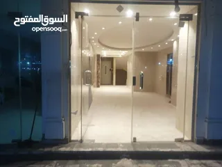  3 محل تجاري للايجار بابراج عثمان المعادي تصلح لجميع الأغراض