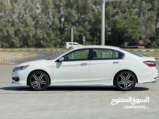  5 Honda Accord 2016 / sport / Very Clean Car