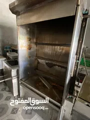  14 معدات مطاعم مستعملة بحالة ممتازة –للبيع  الآن