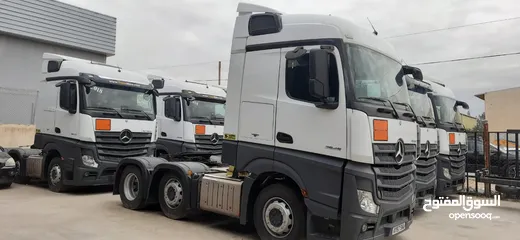  2 روس تريلا مرسيدس 2545 اكتورز موديل 2018 عداد 500الف تقريبا