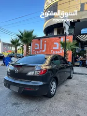  13 Mazda zoom 3 2012 بحالة الوكالة