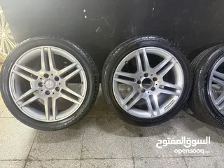  10 جنط مرسيدس w204 AMG  جنط بحالة ممتازه لا كسور ولا خشوط بحالة ممتازه حجم جنط 17 امامي رفيع خلفي عريض