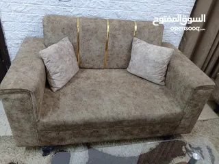  1 طقم كنب للبيع مستعمل خفيف