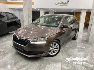  5 SKODA FABIA .. اوتوماتيك .. ترخيص 2019 .. باللون البني المميز