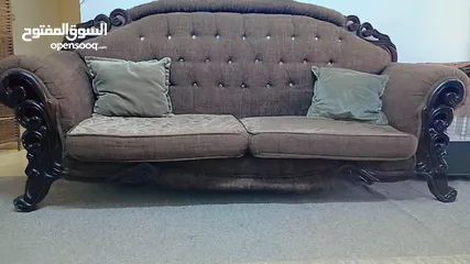  3 طقم كنب تفصيل سبع مقاعد