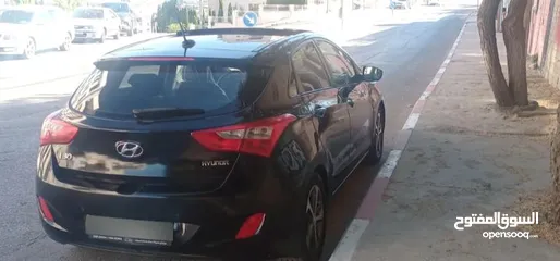  5 هيونداي i30 سنة 2016 نخب اوتومات مع بانوراما