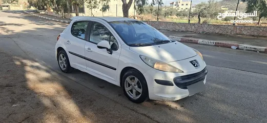  25 بيجو 207موديل 2009_اتومتيك _ماتور 1600-بنزين اصل برايفت _فحص الف صلاة النبي نظيفة من الاخر