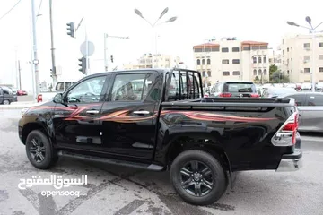  26 بيك اب Toyota Hilux 2023 كفالة الشركة