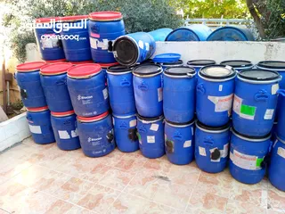  30 براميل بلاستيك + حديد