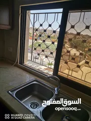  10 شقة للإيجار تشطيب جديد مقابل بوابة القريه الحضريه الخلفي بتجاه طلوع السيفوي مطلوب موظف دخل ثابت