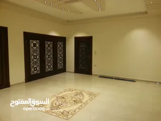  7 فيلا مستقلة للبيع خلف نادي الجواد العربي طريق المطار-الرقم المرجعي 13911