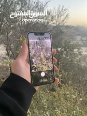  18 ايفون 13 ميني 128 جيجا مغير بطارية ومغير مجموعة اللوحة المنطقية اصلية يوجد خدوش بسيطة بطارية 91٪