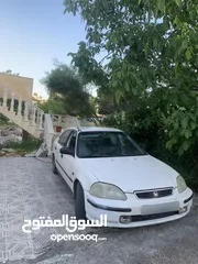  1 هندا 1996 للبيع لون ابيض