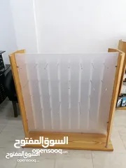  1 ستاندات عرض وسط للمحلات