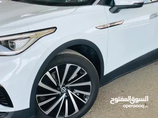  5 للبيع +lD4 pur+ ادي فور بيور بلس 2021