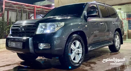  4 Toyota Land Cruiser v8 2009 وارد المركزيه  اعلى صنف فحص كامل