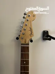  3 Fender player stratocaster