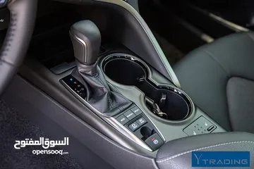  14 تويوتا كامري سبورت باكيج 2023 كلين تايتل بطاريه ليثيوم شبه زيرو ممشى 7 الاف