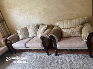  3 كنب نضيف بحالة الوكاله بسعر حرق