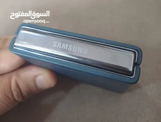  7 Flip 5 نظيف جدا شبه جديد 256 gb