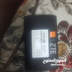  5 راوترات و ريسيفر و جهاز mifi