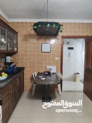  21 شقة 215 متر - طبربور - ط3 - للبيع