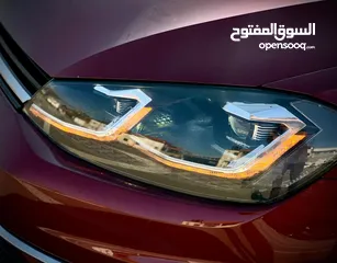 4 فولكسفاغن جولف  MK7.5  فل الفل فتحة سقف بانوراما بنزين 1500cc اتوماتيك-2020  نخب