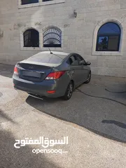  3 هيونداي اكسنت موديل 2019 اصل كوري لون مميز سياره نضيفه وخاليه من العيوب والمشاكل و الضربات .