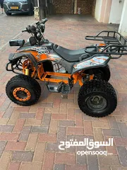  2 تركترون بحاله الوكاله للبيع باصلا عنبي