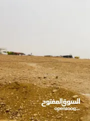  11 ارض للبيع من المالك مباشرة في بلدة العوجا الهادئة.. مساحة 1600 متر مربع تصنيف أ