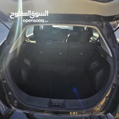  5 نيسان ليف 2022 SV