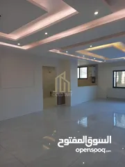  11 عقار يستحق المشاهده شقة شبه أرضي 146م مع مساحات خارجية 92م في أجمل مناطق مرج الحمام/ ref 9364