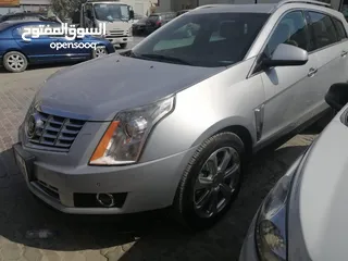  8 CADILLAC SRX 4