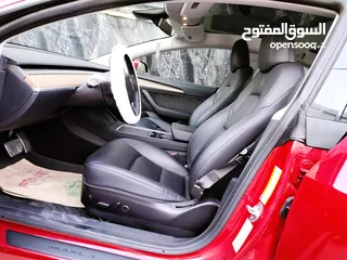 13 تيسلا 2023 model 3 فحص كامل 4 جــيــد ممشى قليل 18 الف بحالة الوكالة لون مميز بسعر لقطة ومحروووق