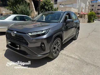  2 Toyota Rav4 2023