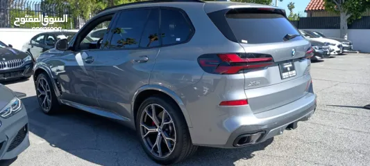  6 BMW X5 50e
