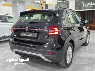  14 فولكسفاجن  T CROSS
