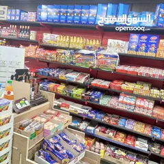  1 سوبر ماركت للبيع بتلاع العلي اشارة العساف موقع مميز وسط مطاعم وجميع انواع الخدمات