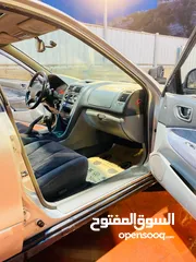  7 ميتشوبيشي 99.مع فتحه .دفعه وشكات ماتور 2000 بنزين