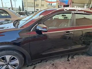  4 كيا نيرو هايبرد 2019  ,للبيع