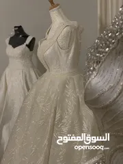  2 فساتين اعراس للايجار مع كامل ملحقاته