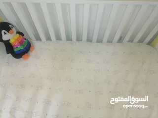  2 سرير أطفال أوروبي استعمال خفيف للبيع