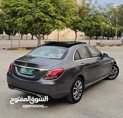  4 مرسيدس c300 موديل 2018 بحالة ممتازة