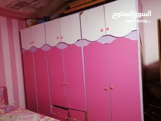  10 اثاث وغرف نوم للبيع