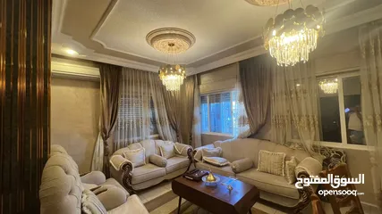  13 شقه مميزه 130م حي الرواق قرب مستشفى الامير حمزه