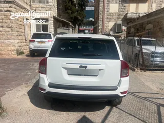  2 جيب كومبس ماطور 2000 بنزين اتومات انتاج 2014.   يد 0 عداد km اصلي 164000