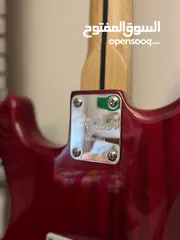  2 Fender player stratocaster