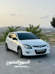  6 هونداي اي ثيرتي
