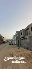  14 منزل 3 طوابق السراج شارع البغدادي بجانب مسجد الربيعي  بتصميم حديث و نصف تشطيب