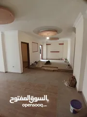  3 فرصه للسكن الهادي شقة هاي لوكس تاني نمره من شارع 30 وميدان الساعة برج شيك كامل المرافق وله حصة مسجلة